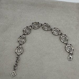 Very good condition Brynn silver bracelet frame
